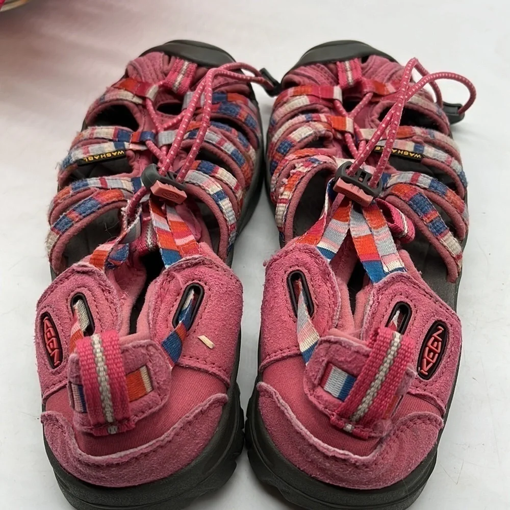 Keen Pink Washable Multi Color Hiking Sandals Sz 4. KET0467C